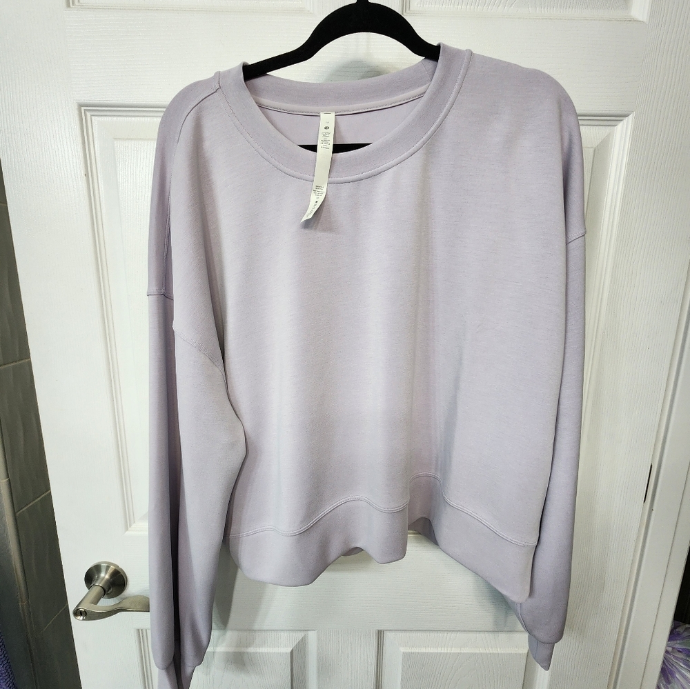 Lululemon perfectly oversized crew